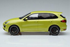 Porsche Cayenne GTS 92A Peridot Verde GT Spirit 1:18 GT020A Resina — immagine 3 di 6