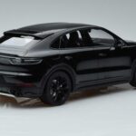 Porsche Cayenne E3 S Coupe Minichamps 1:18 187673 Pressofusione - image 2 of 6
