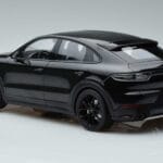 Porsche Cayenne E3 S Coupe Minichamps 1:18 187673 Pressofusione - image 5 of 6