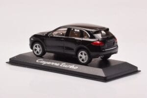 Porsche Cayenne 92A Turbo Nero Minichamps 1:43 WAP0200050B Pressofusione — immagine 3 di 4