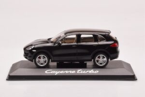 Porsche Cayenne 92A Turbo Nero Minichamps 1:43
