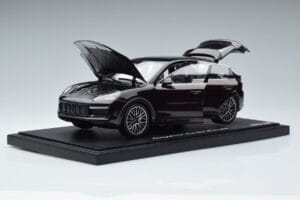 Porsche Cayenne Turbo Coupe Mogano Norev 1:18 WAP0213190K Pressofusione — immagine 2 di 8