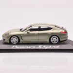 Porsche Panamera 970 S Hybrid Critall Verde Minichamps 1:43