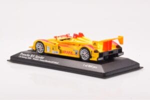 Porsche RS Spyder LMP2 #7 R. Dumas / T. Bernhard / E. Collard Sebring 12 Hours Winners 2008 Minichamps 1:43 400086807 Pressof — immagine 3 di 4