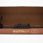 Range Rover P38 4.6 HSE Nero Metallizzato AUTOart 1:18 - image 3 of 9