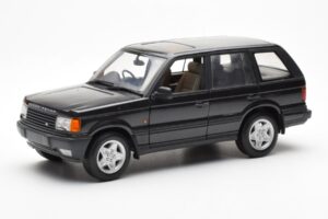 Range Rover P38 4.6 HSE Nero Metallizzato AUTOart 1:18