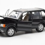 Range Rover P38 4.6 HSE Nero Metallizzato AUTOart 1:18 - image 9 of 9