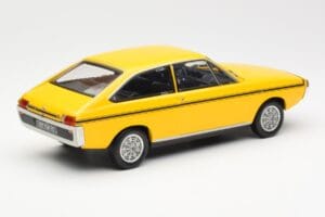 Renault 15 TL Giallo Nero Norev 1:18 185351 Pressofusione — immagine 2 di 6