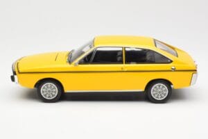 Renault 15 TL Giallo Nero Norev 1:18 185351 Pressofusione — immagine 3 di 6