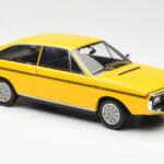 Renault 15 TL Giallo Nero Norev 1:18 185351 - image 4 of 6