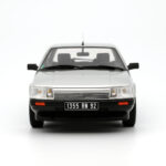 Renault 25 Phase 1 V6 Injection Argento Otto 1:18 OT1070 Resina - image 4 of 5