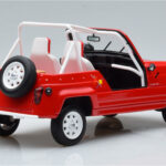 Renault 4L JP4 Rosso Otto 1:18 - image 2 of 6