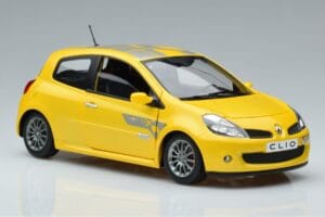 Renault Clio RS Mk3 F1 Team Norev 1:18 185236 Pressofusione — immagine 5 di 7