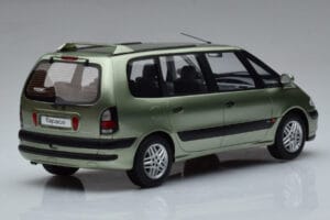 Renault Espace 3 Verde Otto 1:18 OT430 Resina — immagine 2 di 6