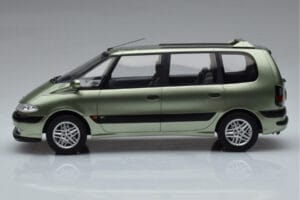 Renault Espace 3 Verde Otto 1:18 OT430 Resina — immagine 3 di 6