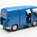 Renault Estafette Saviem Blu Norev 1:18 - image 2 of 11