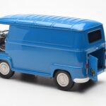 Renault Estafette Saviem Blu Norev 1:18 - image 7 of 11