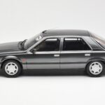 Renault 25 V6 Injection Phase 1 Grigio Otto 1:18 OT642 - image 3 of 6