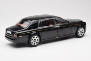 Rolls-Royce Phantom VII EWB Diamond Nero Kyosho 1:18 08841DBK2 Pressofusione — immagine 3 di 8