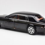 Rolls-Royce Phantom VII EWB Diamond Nero Kyosho 1:18 08841DBK2 - image 7 of 8