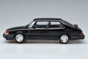 Saab 900 Turbo Mk1 Nero Otto 1:18 OT678 Resina — immagine 3 di 6