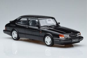 Saab 900 Turbo Mk1 Nero Otto 1:18 OT678 Resina — immagine 4 di 6