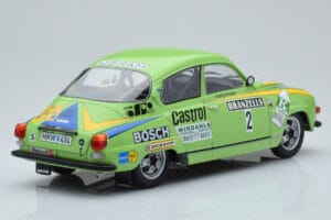 Saab 96 V4 #2 S. Blomqvist / H. Sylvan Rally Sweden 1976 IXO 1:18 18RMC085B Pressofusione — immagine 2 di 6