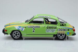 Saab 96 V4 #2 S. Blomqvist / H. Sylvan Rally Sweden 1976 IXO 1:18 18RMC085B Pressofusione — immagine 3 di 6