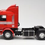 Scania 143M 470 Topline Rosso MCG 1:18 MCG18142 - image 4 of 8
