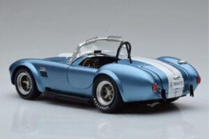 Shelby Cobra 427 S/C Blu Chiaro Kyosho 1:18 08048SBL Pressofusione — immagine 6 di 9