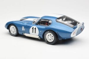 Shelby Daytona Cobra Coupe #11 S. Thompson 24 Hours of Le Mans 1965 CMR 1:18 CMR114 Pressofusione — immagine 7 di 8