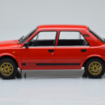 Skoda 130 LR Rosso IXO 1:18 - image 3 of 6
