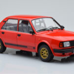Skoda 130 LR Rosso IXO 1:18 - image 4 of 6
