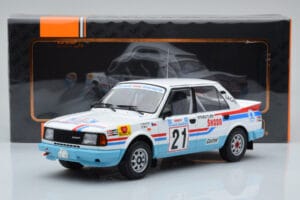 Skoda 130 LR #21 L. Krecek / B. Motl Rally Acropolis 1986 IXO 1:18 18RMC157A Pressofusione — immagine 6 di 6