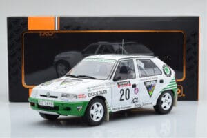 Skoda Felicia #20 S. Blomqvist / B. Cederberg Rally RAC Lombard 1995 IXO 1:18 18RMC147 Pressofusione — immagine 6 di 6