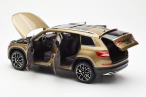 Skoda Kodiaq Oro FAW 1:18 ZSX000001GOL Pressofusione — immagine 5 di 8