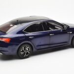 Skoda Octavia Pro Blu FAW 1:18 ZMR000006BLA - image 3 of 8