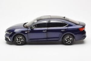 Skoda Octavia Pro Blu FAW 1:18 ZMR000006BLA Pressofusione — immagine 4 di 8