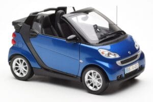Smart Fortwo 451 Cabrio Blu & Nero Minichamps 1:18 150036330 Pressofusione — immagine 6 di 8