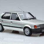 Talbot Horizon Premium Argento Otto 1:18 - image 4 of 6