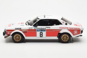 Toyota Celica 2000 GT RA21 #8 H. Mikkola / A. Hertz Lombard RAC Rally 1977 Otto 1:18 OT1044 Resina — immagine 3 di 6