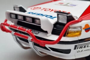 Toyota Celica GT-Four ST165 #3 B. Waldegard / F. Gallagher Winner Safari Rally 1990 Kyosho 1:18 08961A Pressofusione — immagine 10 di 12