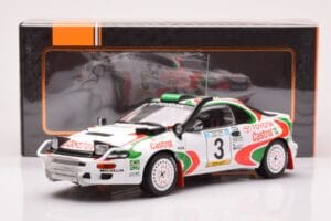 Toyota Celica Turbo 4WD ST185 #3 I. Duncan / R. Virtanen Safari Rally 1994 IXO 1:18 18RMC150C Pressofusione — immagine 6 di 6