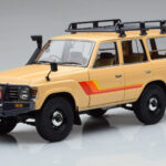 Toyota Land Cruiser 60 Beige Con Parti Opzionali Kyosho 1:18