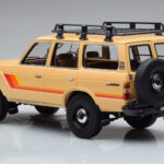 Toyota Land Cruiser 60 Beige Con Parti Opzionali Kyosho 1:18 - image 6 of 12