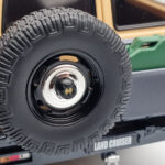 Toyota Land Cruiser 60 Beige Con Parti Opzionali Kyosho 1:18 - image 7 of 12