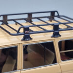 Toyota Land Cruiser 60 Beige Con Parti Opzionali Kyosho 1:18 - image 8 of 12