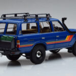 Toyota Land Cruiser 60 Blu Con Parti Opzionali Kyosho 1:18 - image 3 of 11