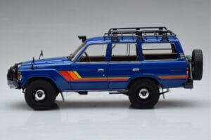 Toyota Land Cruiser 60 Blu Con Parti Opzionali Kyosho 1:18 08956XBL Pressofusione — immagine 4 di 11