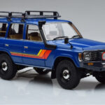 Toyota Land Cruiser 60 Blu Con Parti Opzionali Kyosho 1:18 - image 5 of 11